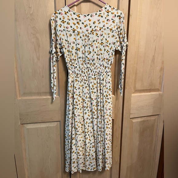 Reborn J Floral Maxi Dress - Picture 3 of 5